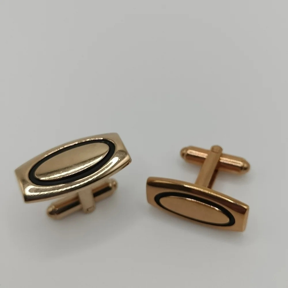 Vintage Hickok USA Goldtone Cufflinks Black Enamel Outline Square 1"